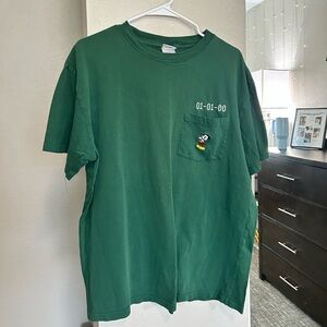 Disney | Vintage 2000s green t-shirt “turn of the millennium” size large